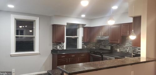 850 Longshore Ave, Philadelphia PA  19111-4423 exterior