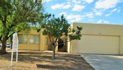 1534 Churchill Pl, Tucson, AZ 85746-3907