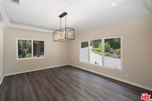 1732 Bonita Vista Dr, La Canada CA  91011-1614 exterior