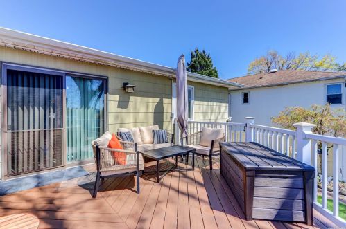 114 Granada Pkwy, North Lindenhurst NY  11757-6013 exterior