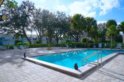 1790 Imperial Golf Course Blvd, Naples FL  34110-1015 exterior