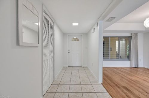 1820 Bald Eagle Dr, Naples FL  34105-2961 exterior