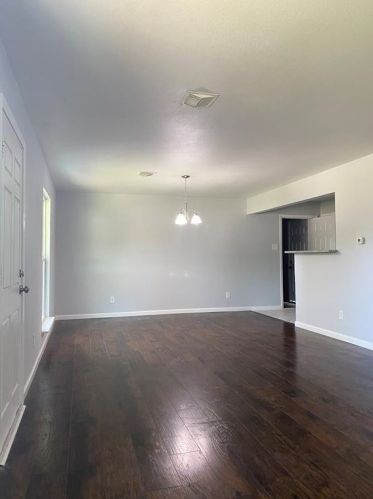 1115 Deerwood Dr, Dallas, TX 75232-3819