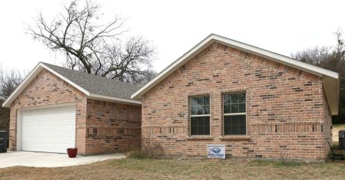 121 Lakeview Ter, Weatherford, TX 76087-2003