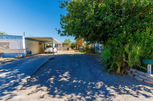 408 Stardust Ln, Parker, AZ 85344-4101