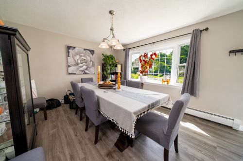 112 Forest St, Hartford CT  06118-2312 exterior