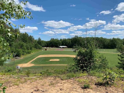 56 Fox Garrison Rd, Lee NH  03861-6338 exterior