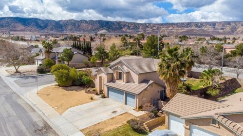 42235 Brighton St, Lancaster, CA 93536-1251