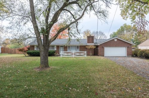 3521 Shaker Rd, Franklin, OH 45005-4939