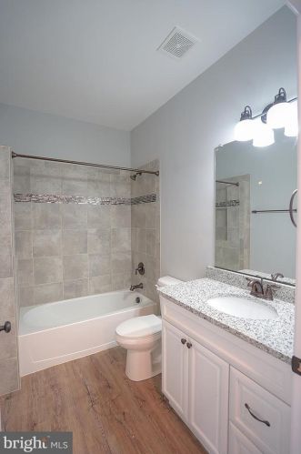 426 Liberty Blvd, Locust Grove, VA 22508-5139