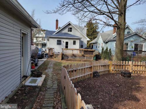 220 New Jersey Ave, Camden NJ  08108-1612 exterior