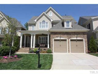 2801 Cameron Pond Dr, Cary, NC 27519-1837