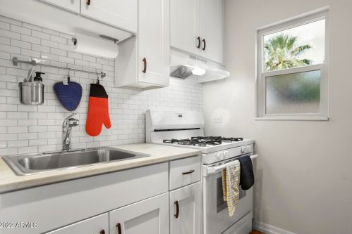 2041 9th St, Phoenix AZ 85034-4513 exterior