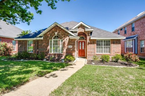 4005 Ridge Rock Dr, Plano TX  75074-4042 exterior