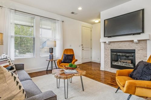 2826 Iola St, Denver CO 80238-3251 exterior