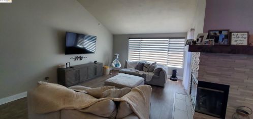 1350 Port Ct, Oakley, CA 94561-1952