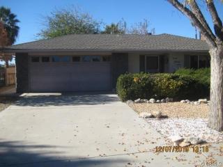 939 Malaga Pl, Hemet CA  92543-7022 exterior