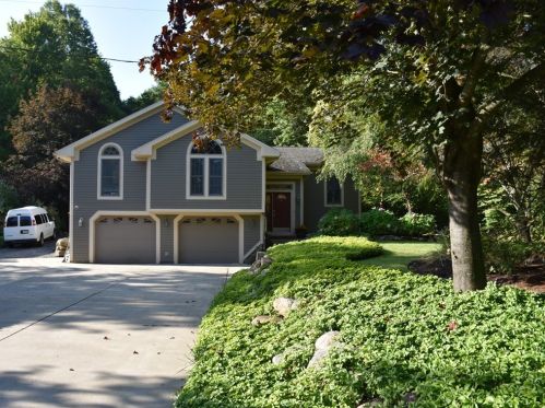 17731 Mullen Rd, Meadville, PA 16335-6241