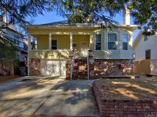 1132 Montgomery St, Oroville, CA 95965-4725