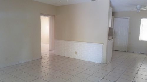 424 55th St, West Palm Beach FL  33407-2606 exterior