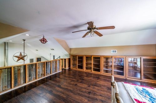 1511 Walnut Grv Rd, Midlothian TX  76065-4749 exterior