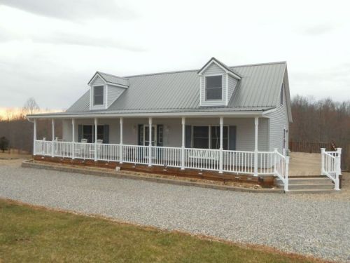 3375 Lottridge Rd, Guysville, OH 45735-9569