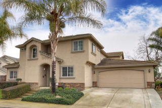 2 Nader Ct, Sacramento, CA 95831-4147