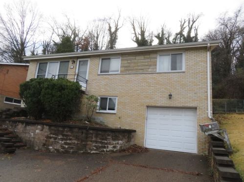567 Lucia Rd, Pittsburgh, PA 15221-3965
