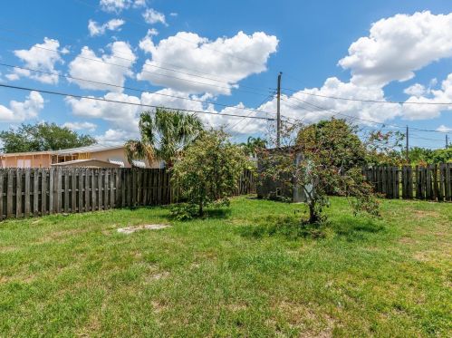 7891 11th St, Hollywood FL 33024-5148 exterior