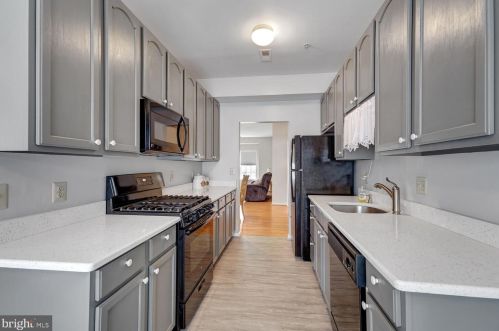 104 Stuart Dr, Norristown, PA 19401-6513