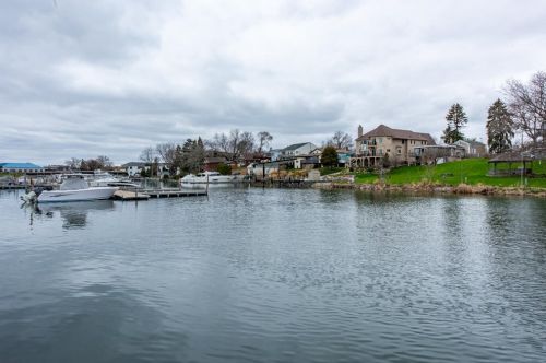 422 45th St, Kenosha WI 53140-2968 exterior