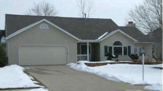 9971 Greenwich Dr, Cleveland, OH 44136-2595