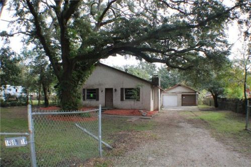 14609 16th St, Lutz, FL 33549-6547