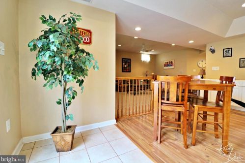 320 Stephen Ct, Charles Town WV  25414-4126 exterior