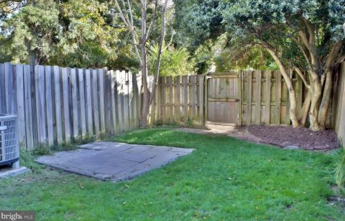 231 Farrell Ln, Fredericksburg VA  22401-4038 exterior