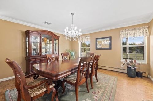 23 Horton Rd, Washingtonville NY  10992-1427 exterior