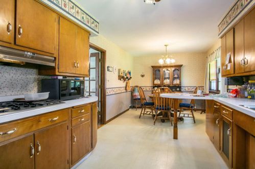 54771 Fir Rd, Mishawaka IN  46545-1713 exterior