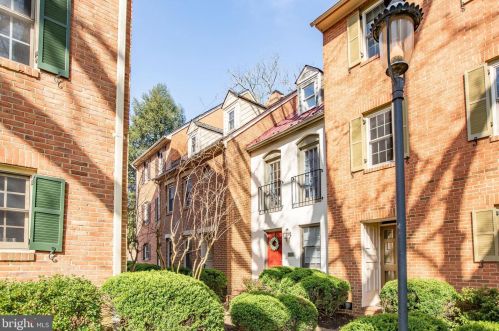 1314 Kenmore Ave, Fredericksburg VA  22401-4513 exterior