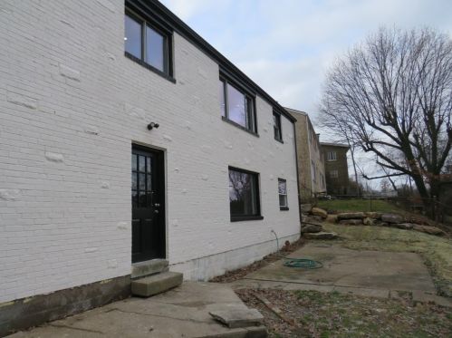 4607 Clubvue Dr, Pittsburgh PA  15236-4803 exterior