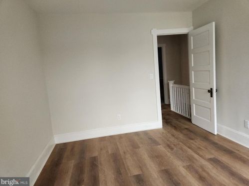 262 Logan Ave, Trenton NJ  08629-1509 exterior