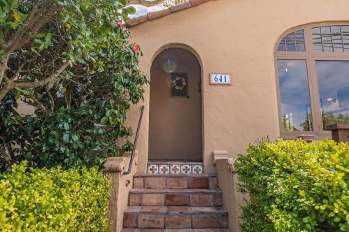 641 Eardley Ave, Del Monte Park CA  93950-4621 exterior