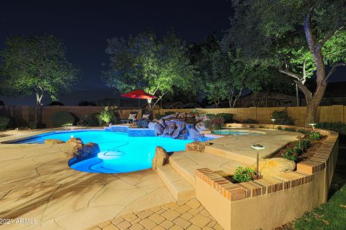 4900 Greenway Rd, Glendale, AZ 85306-3522