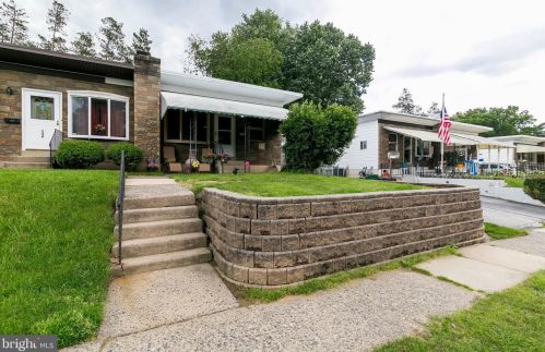 134 Morris Ave, Woodlyn, PA 19094-1718