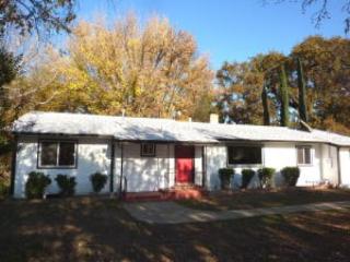 6121 Balls Ferry Rd, Anderson, CA 96007-8392