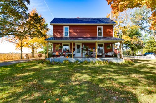 2321 Troy Rd, Delaware, OH 43015-8797