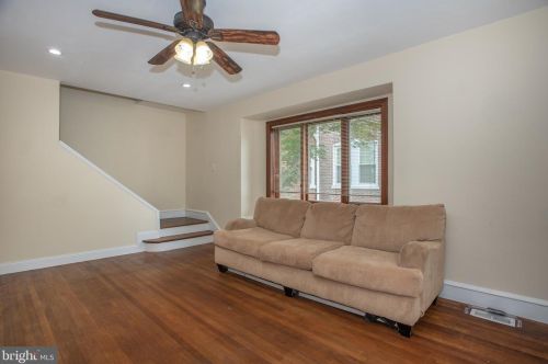 13 Beverly Pl, Wilmington DE  19809-2901 exterior