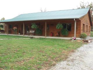 1351 Corinth Rd, Lawrenceburg, KY 40342-9581