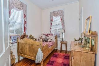 114 Main St, Mount Weather, VA 22611-1339