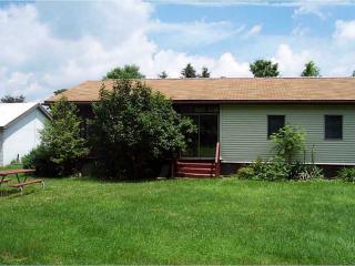 121 Swing Ln, Greensburg, PA 15601-8708