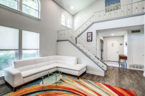 7 Justin Ct, Richardson TX  75081-2538 exterior